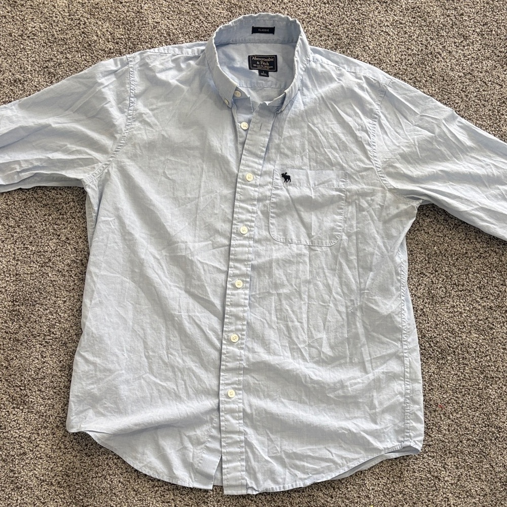 Abercrombie & Fitch Light Blue Casual Button-Down Shirt